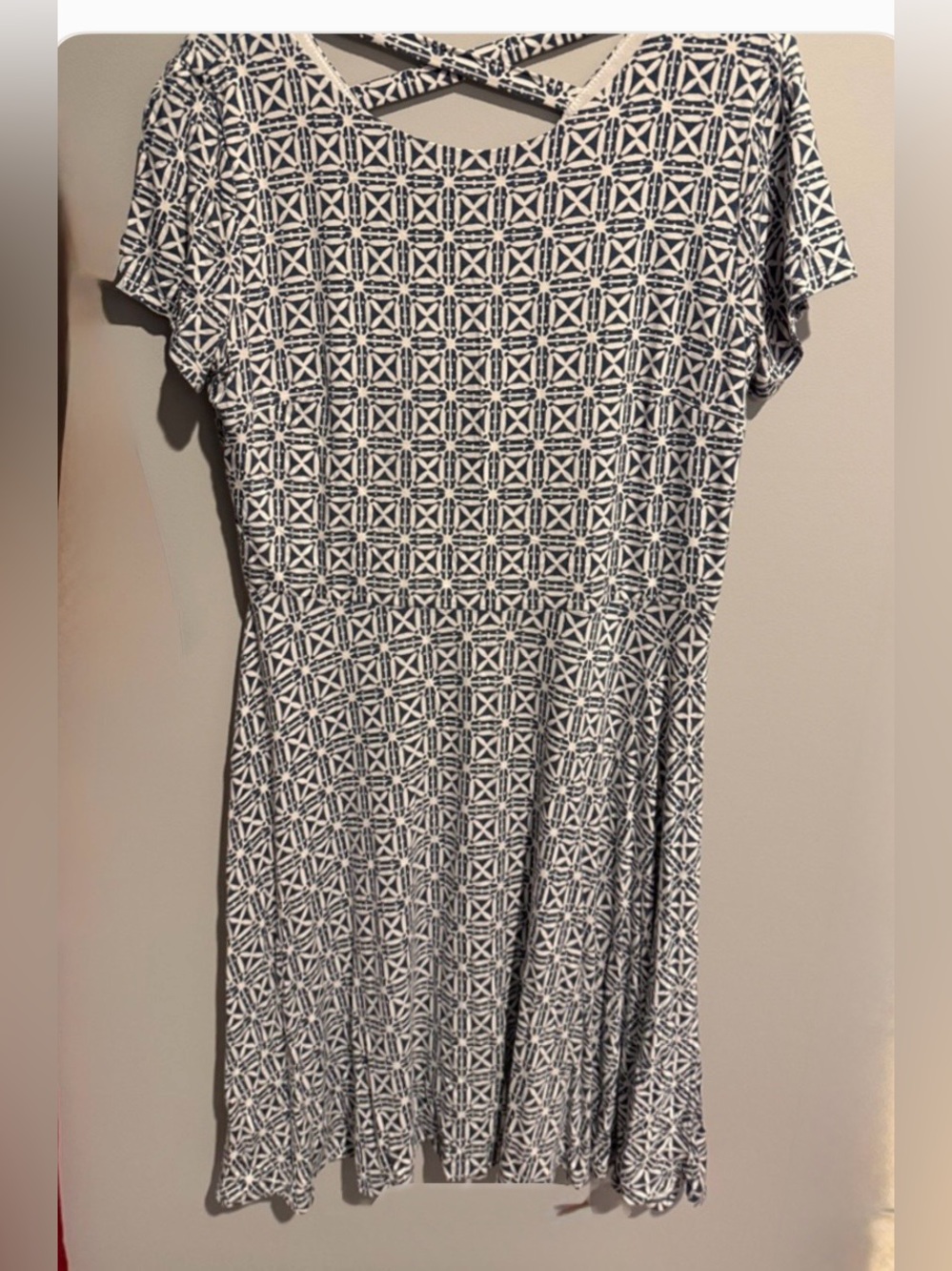 LOFT Soft Cornflower & White Geometric Fit-and-Flare Dress Criss-Cross Sz 6